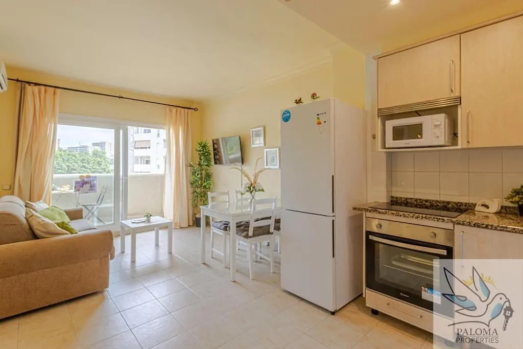 Cozy Apartment In Benal Beach Benalmadena