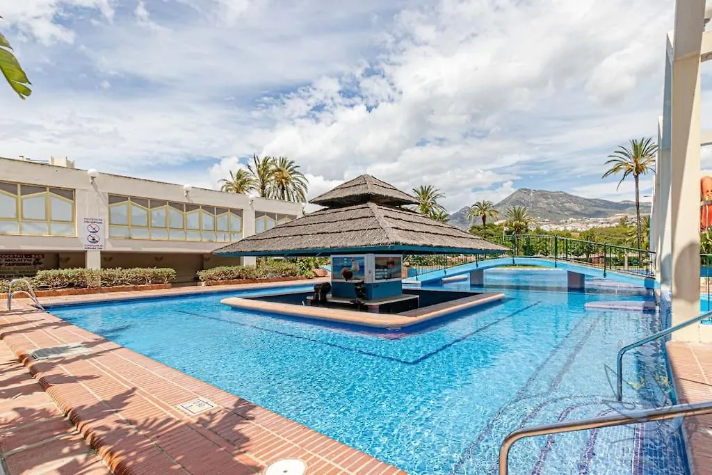 Cozy Apartment In Benal Beach Benalmadena Spain