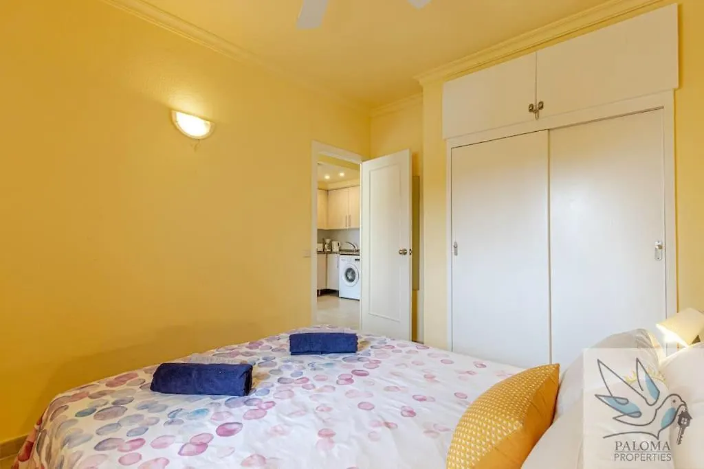 Cozy Apartment In Benal Beach Benalmádena